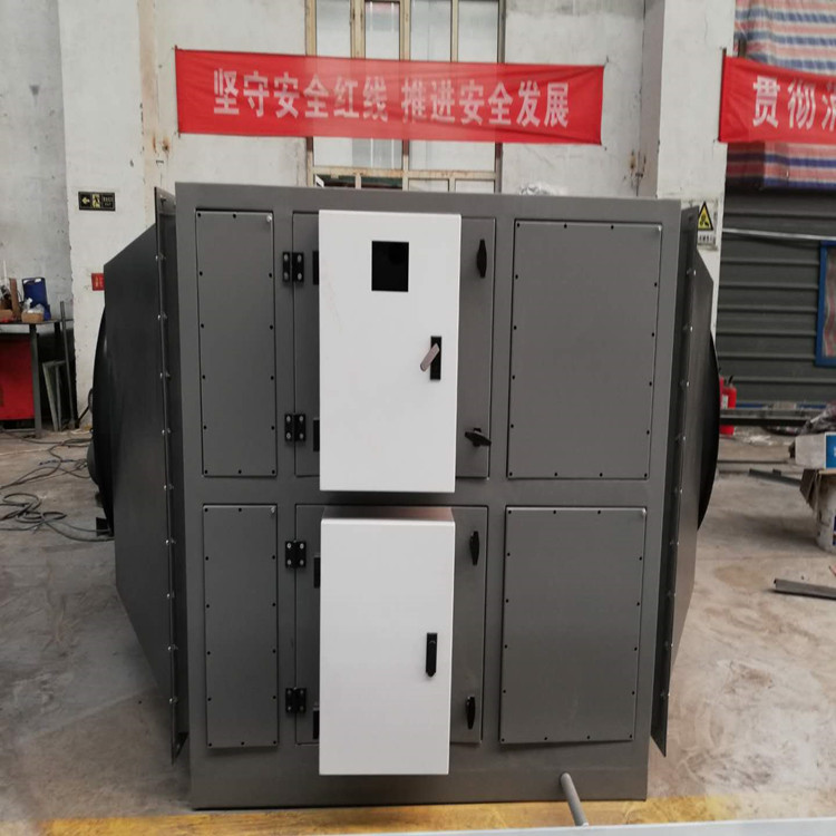 油煙凈化器怎么避免電場(chǎng)更換？